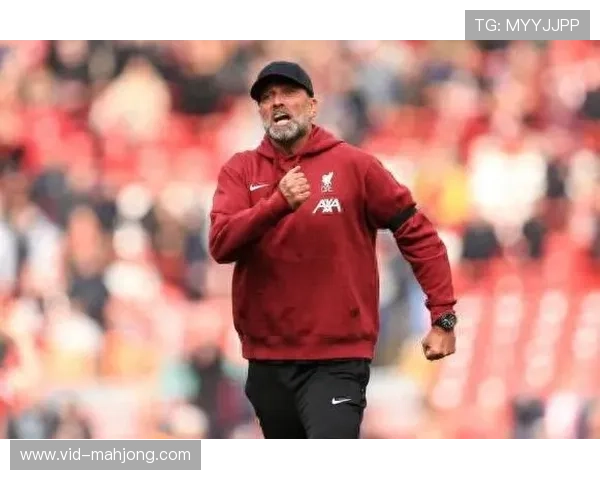 克洛普拥抱索博斯洛伊：从点球罪人到英雄只需一夜